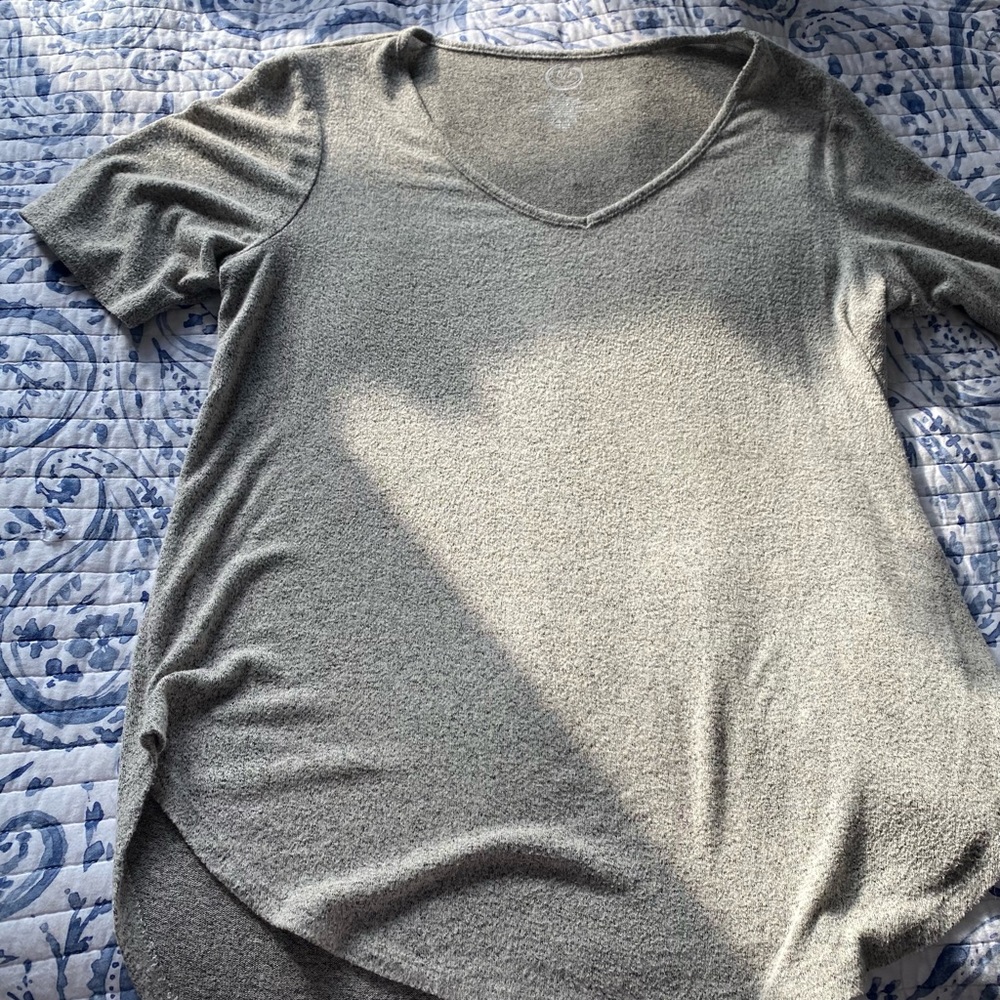 Short sleeve shirt